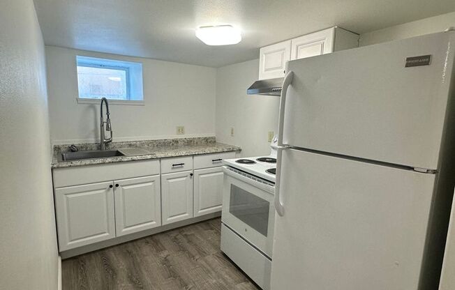 2 beds, 1 bath, $1,645, Unit 533 Methow #C