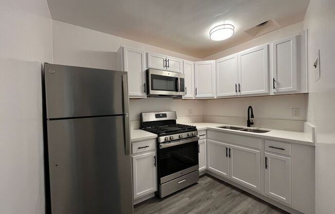Studio, 1 bath, 615 sqft, $1,898, Unit 131