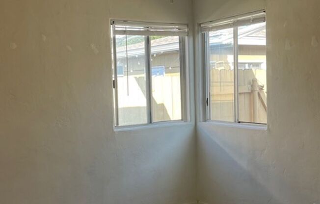 4105 Pacific Crown Villas- PB