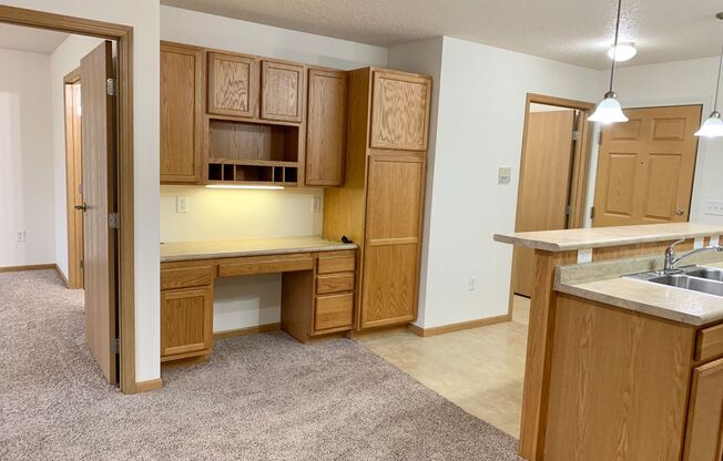 3 beds, 2 baths, 1,300 sqft, $1,295, Unit 200