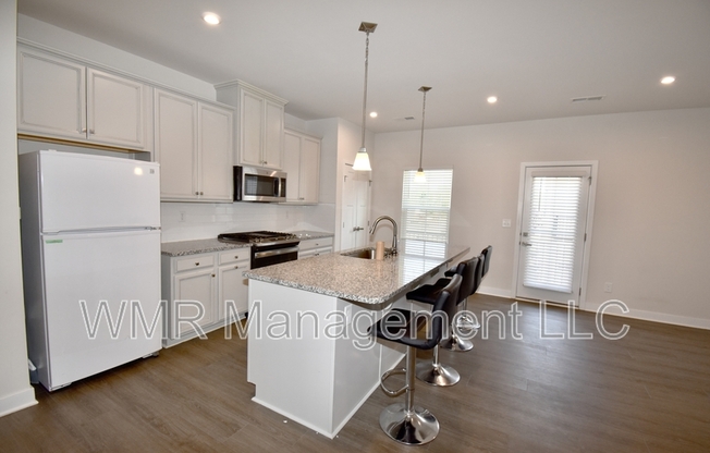 1129 NEWELL TOWNS LN