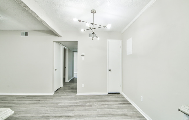 2 beds, 1.5 baths, 1,080 sqft, $999, Unit B301