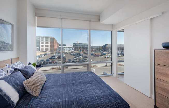 Luxury Navy Yard Apartments