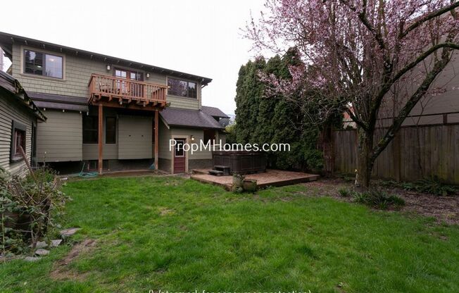 4 beds, 2 baths, $3,399