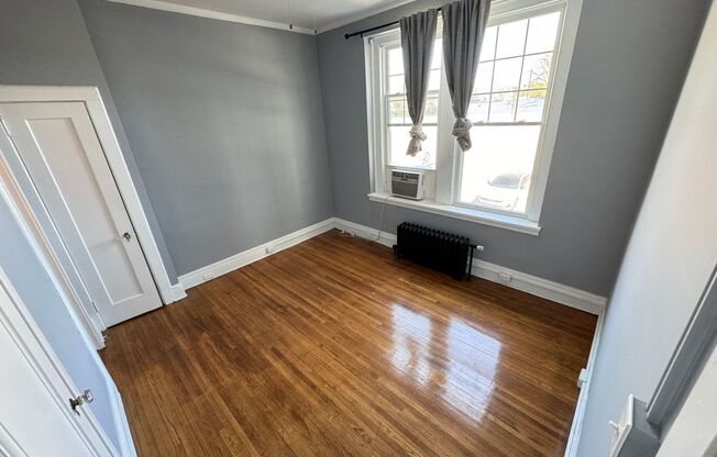 1 bed, 1 bath, $995, Unit 117