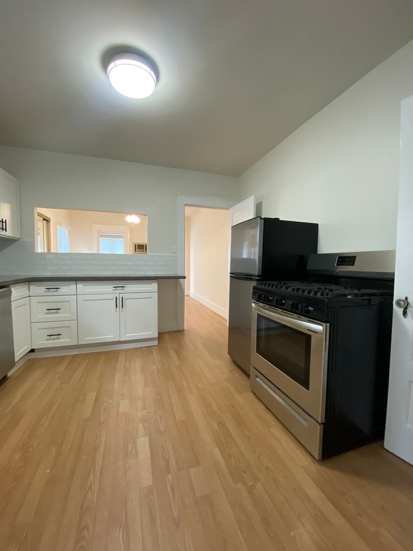 23 19th Ave