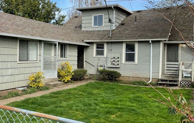 771 21 ST SE
