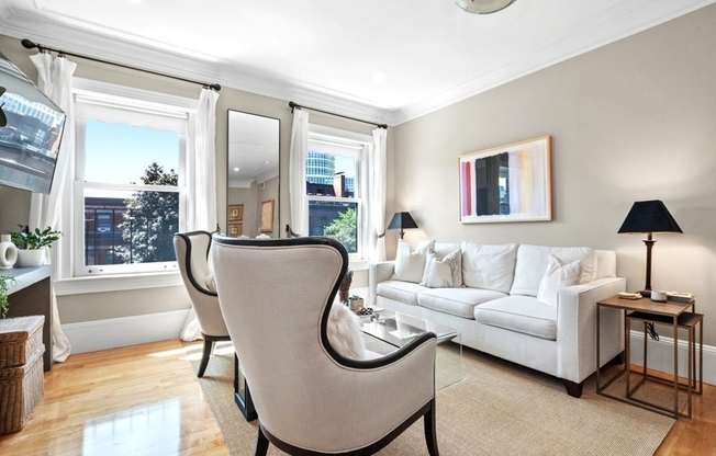 395 Marlborough St.