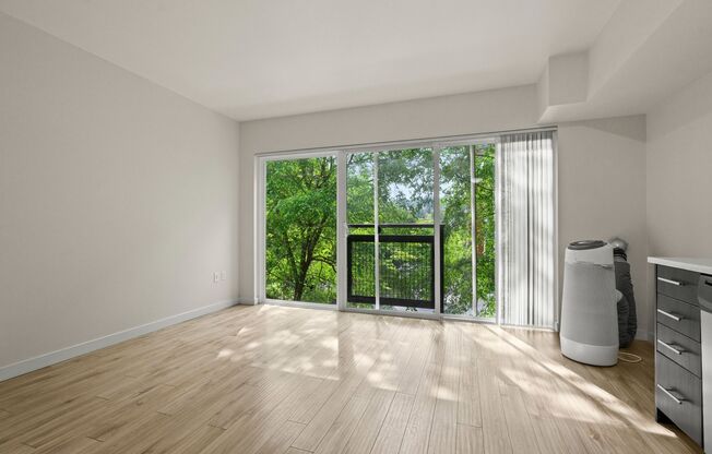 1 bed, 1 bath, 483 sqft, $1,695, Unit 227