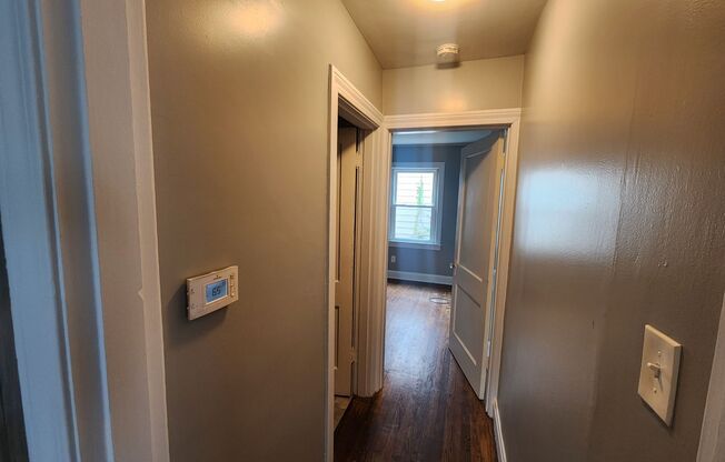 3 beds, 1 bath, $1,295