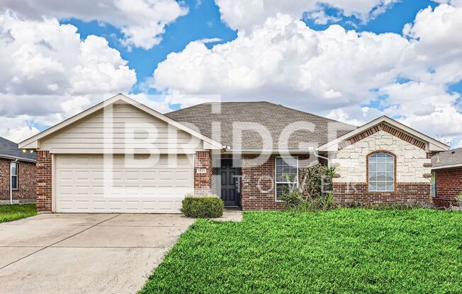 1821 Ridgecrest Dr., Terrell, TX 75160