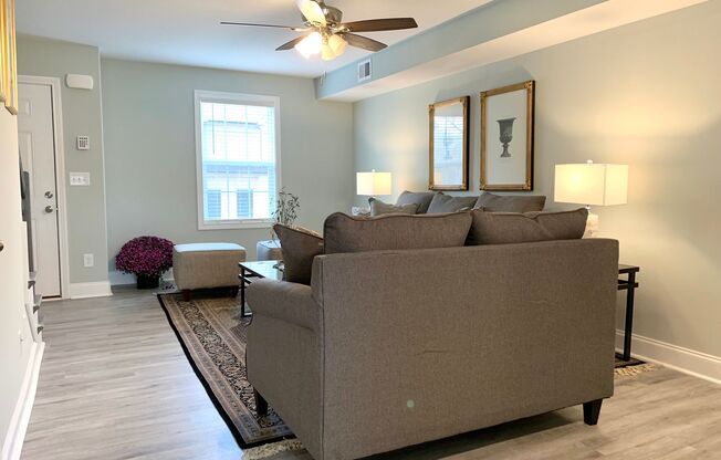 915 Sinclair Dr Apartments