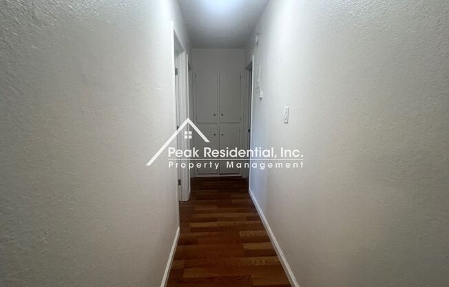 2 beds, 1 bath, $1,350, Unit #4