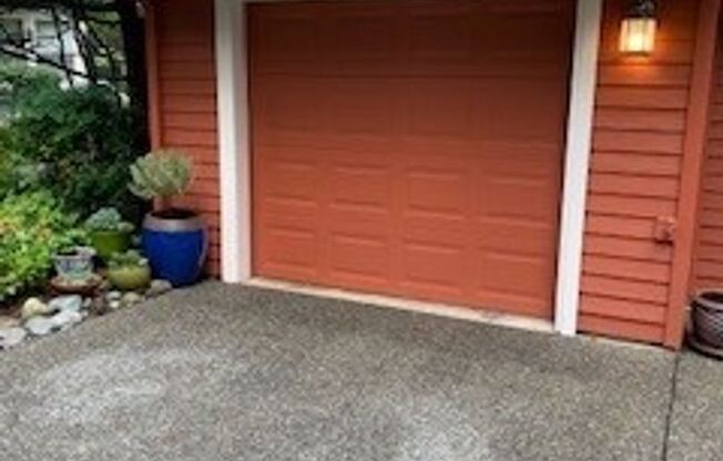 2 beds, 2 baths, $2,725