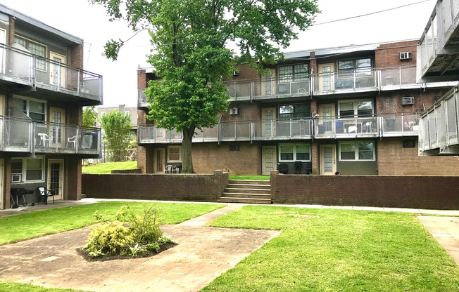Magnolia Court