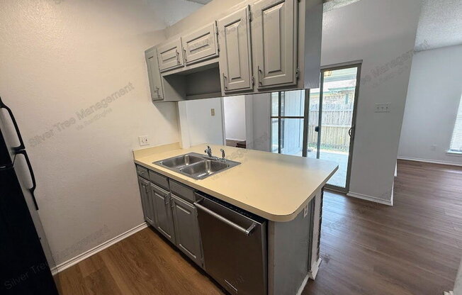 2 beds, 2 baths, 1,054 sqft, $1,345