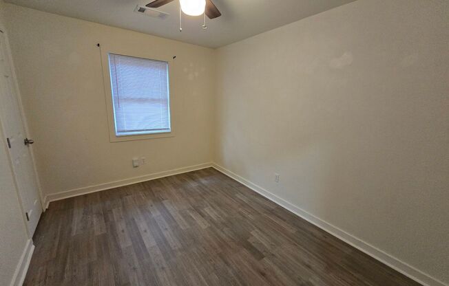 3 beds, 1 bath, $1,320