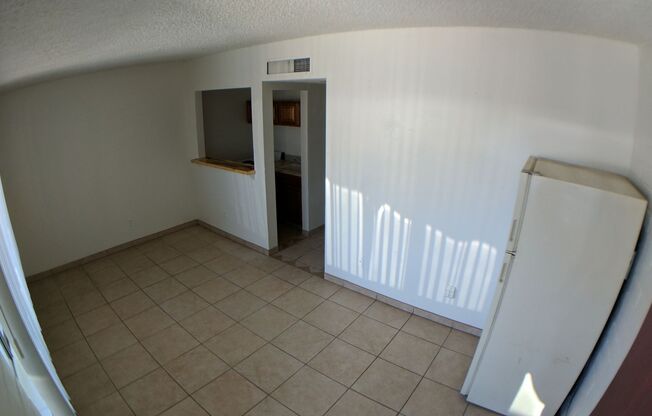 Great Location - Close to UA - Air Conditioned  - 1bed & 1bath