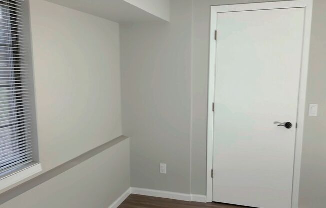 1509 Kenilworth Apartments