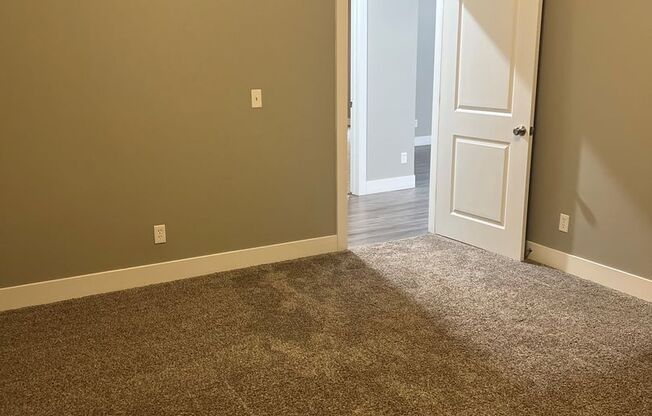 1 bed, 1 bath, 1,232 sqft, $1,750, Unit 500 South St Apt 305