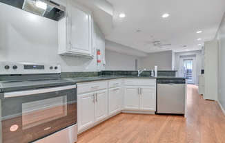 1360 KENYON ST NW