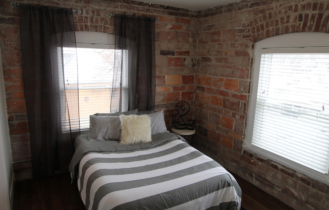 2 beds, 1 bath, 1,150 sqft, $1,470, Unit 6