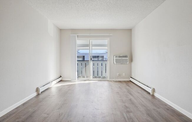 1 bed, 1 bath, 545 sqft, $925, Unit Unit 25
