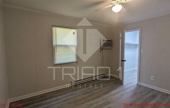 1 bed, 1 bath, 550 sqft, $750, Unit D