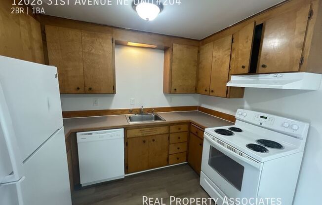 12028 31 AVE NE