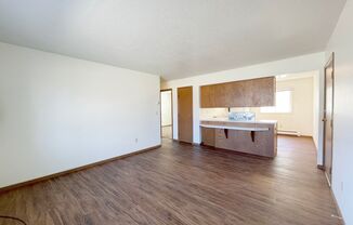 2 beds, 1 bath, $845, Unit 1