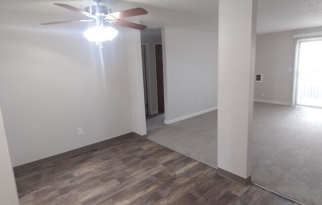 2 beds, 1 bath, 776 sqft, $1,500, Unit 092