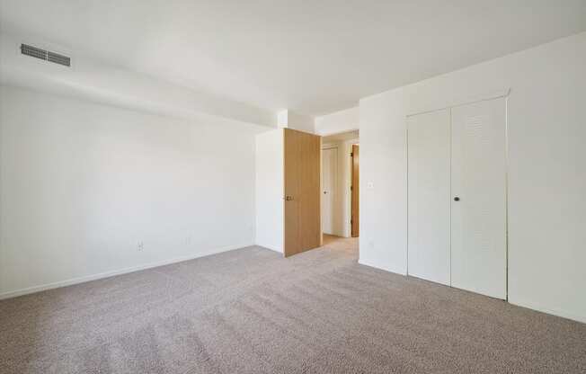 Bedroom with Plush Carpeting