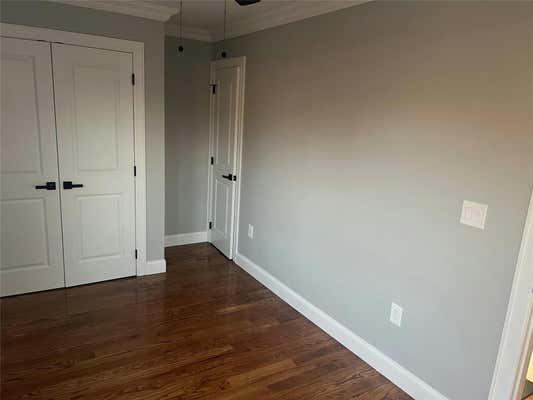 3 beds, 2 baths, 1,300 sqft, $3,800