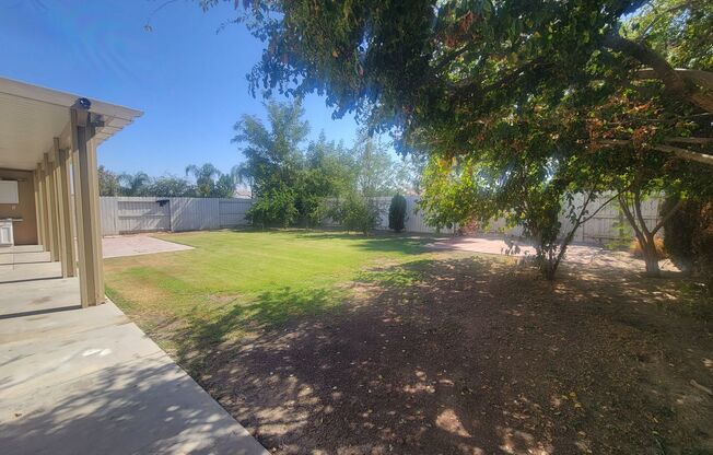 5617 Millington Ave, Bakersfield, CA 93313