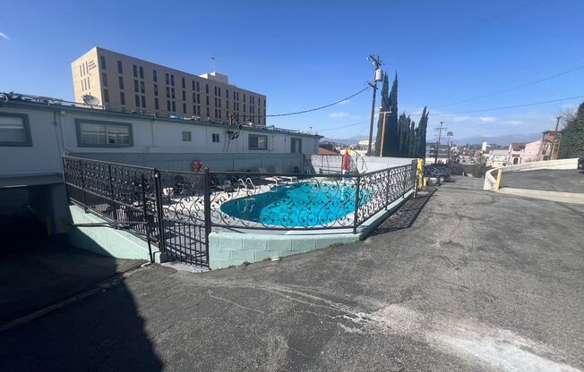 Studio, 1 bath, 126 sqft, $1,595, Unit 125