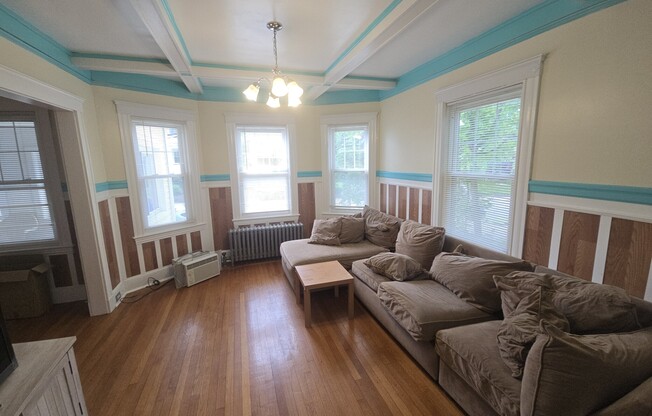 49 Parsons St # 2