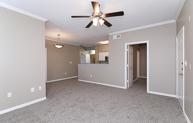 2 beds, 2 baths, 948 sqft, $1,525