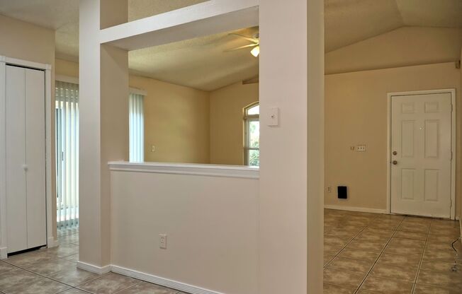 Spacious 3 Bedroom 2 Bath home with 1 car garage available now in Altamonte Springs! $100 off first months rent