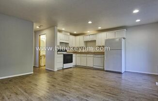 3 beds, 2.5 baths, $2,295