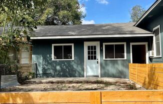 302 Hollenbeck Ave.