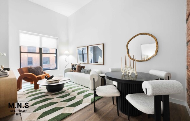 1 bed, 1 bath, $3,500, Unit 303