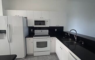 2 beds, 2 baths, $1,600, Unit # 205