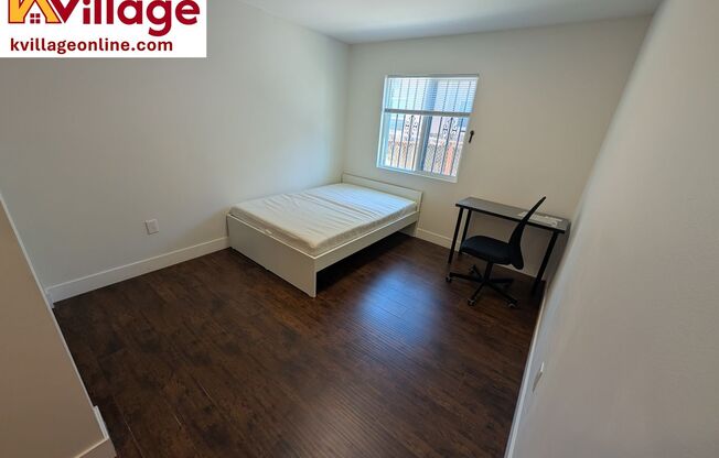 1442 W 35TH ST