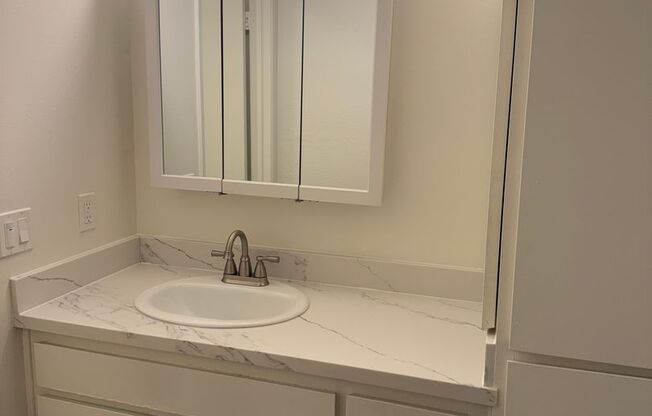 Studio, 1 bath, $1,045, Unit 12