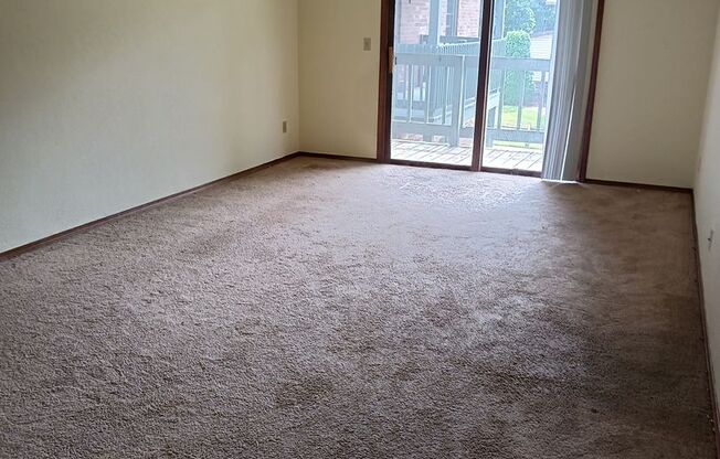 1 bed, 1 bath, 683 sqft, $1,025, Unit 2970-060