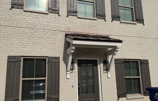 Brand New Townhome off Wire Rd, Close to Vet School and City Soccer Complex