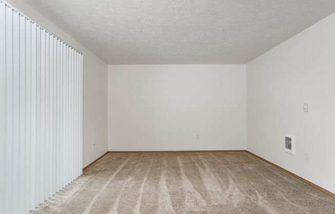 2 beds, 2 baths, 976 sqft, $1,450, Unit 2271-105
