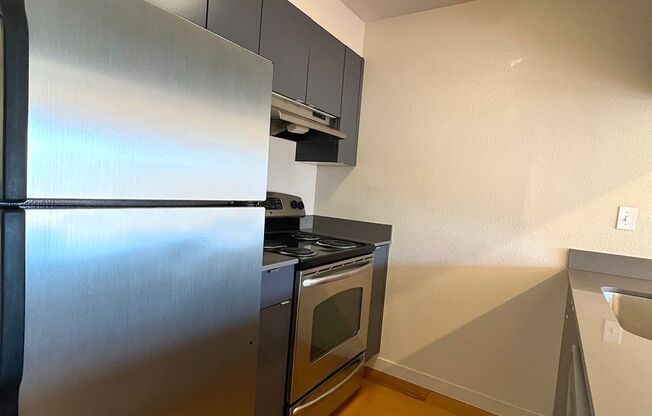 844 BG HANDEL APTS