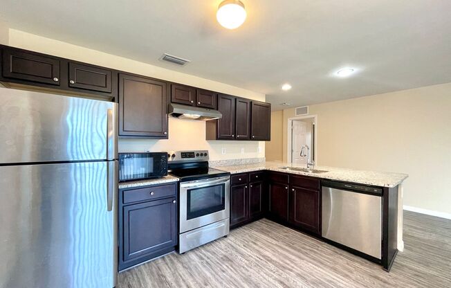 2 beds, 2 baths, $1,750