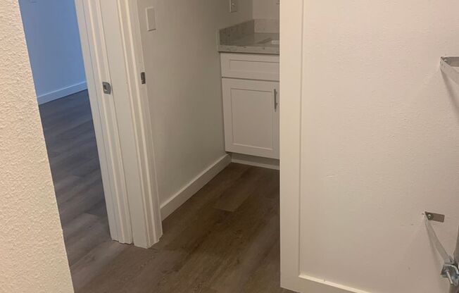 Studio, 1 bath, 600 sqft, $1,695